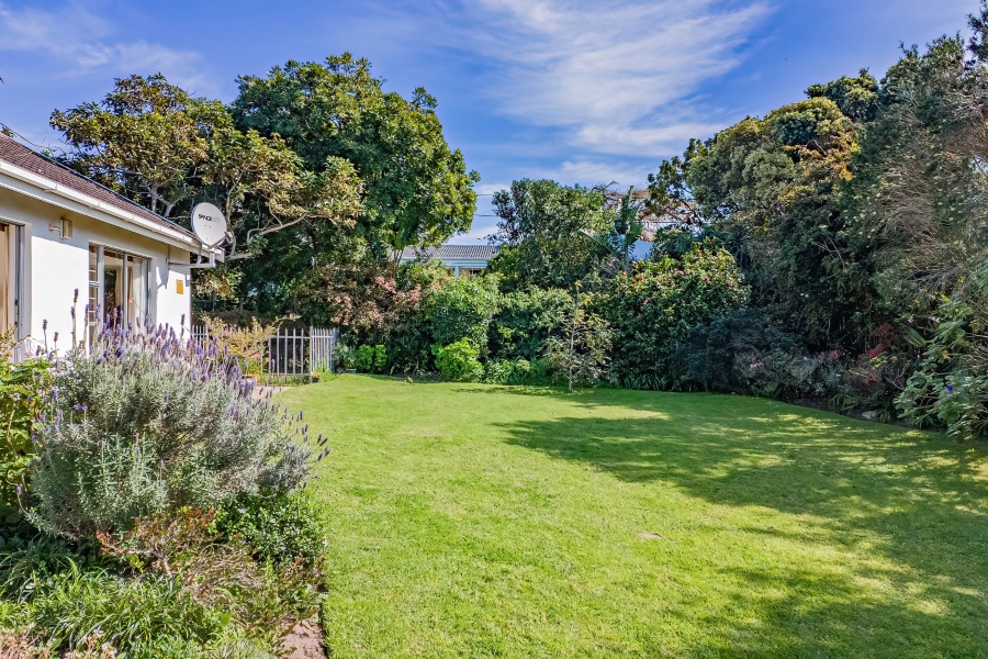 3 Bedroom Property for Sale in Upper Robberg Western Cape